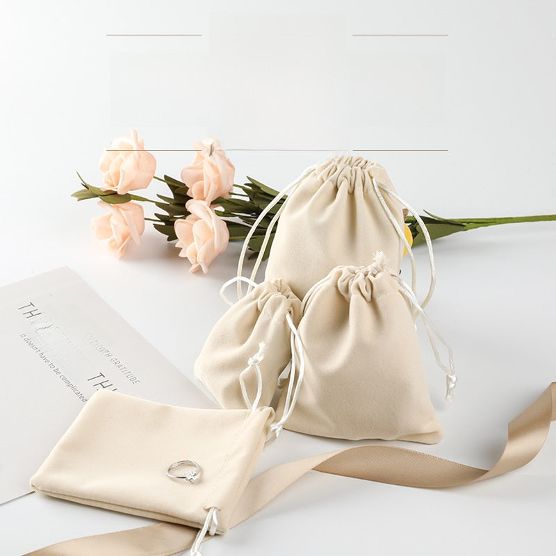 Signature Cloud Pouch